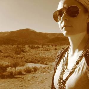 Meet your Posher, Caroline